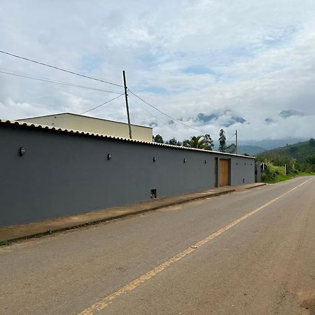 Agradavel Casa De Campo, Recem Construida. Pedra Menina 외부 사진